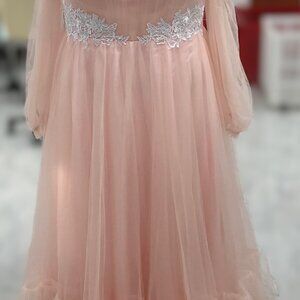 A-line Princess Stunning Off-the-Shoulder Long Sleeves Floor-Length Tulle Dress